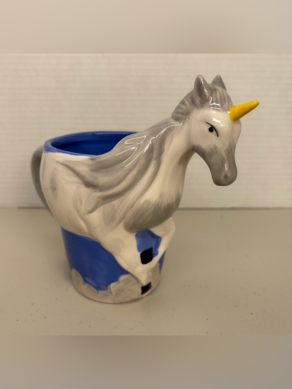 ThinkGeek 3D Unicorn Rainbow Mug 16oz Ceramic 2015 Figural Rare HTF